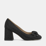 ZAPATO CUBIERTO CON BRILLOS