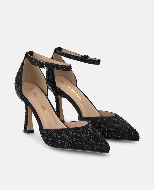 ZAPATO CON DETALLES TACÓN