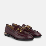 MOCASÍN ESTRIBO METALIZADO WINE