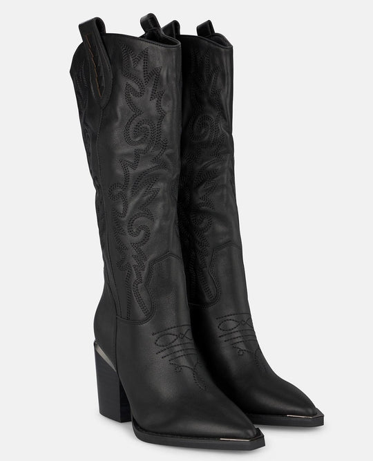 BOTA TACÓN BORDADA