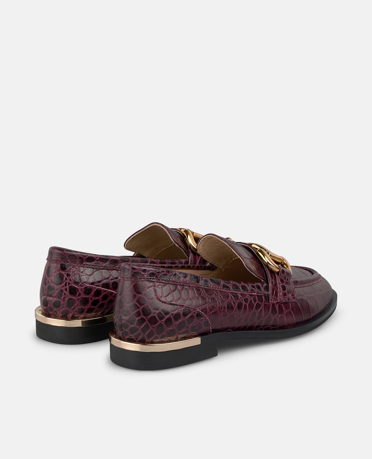 MOCASÍN ESTRIBO METALIZADO WINE