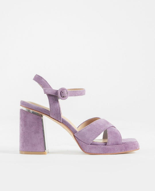 SANDALIA TIRAS CRUZADAS HEBILLA