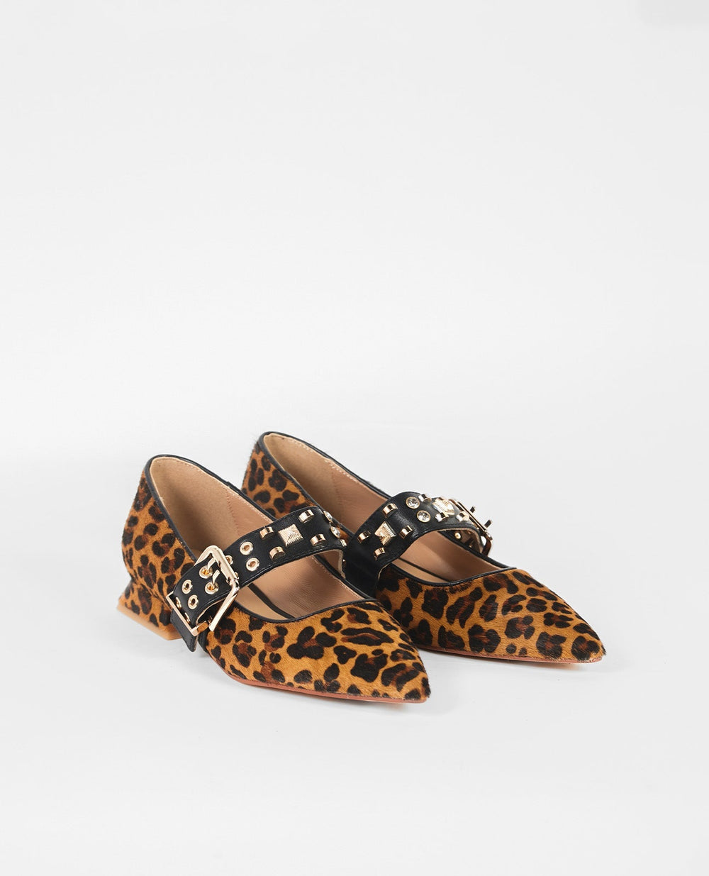 ZAPATO HEBILLA ANCHA TACÓN