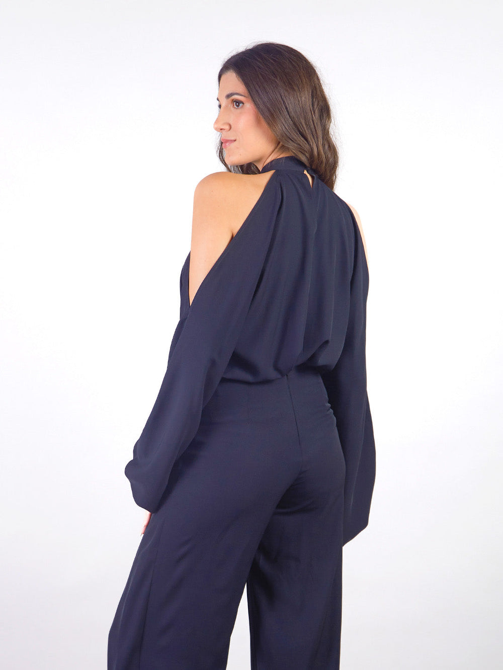 LIZZY – OFF-SHOULDER BLOUSE