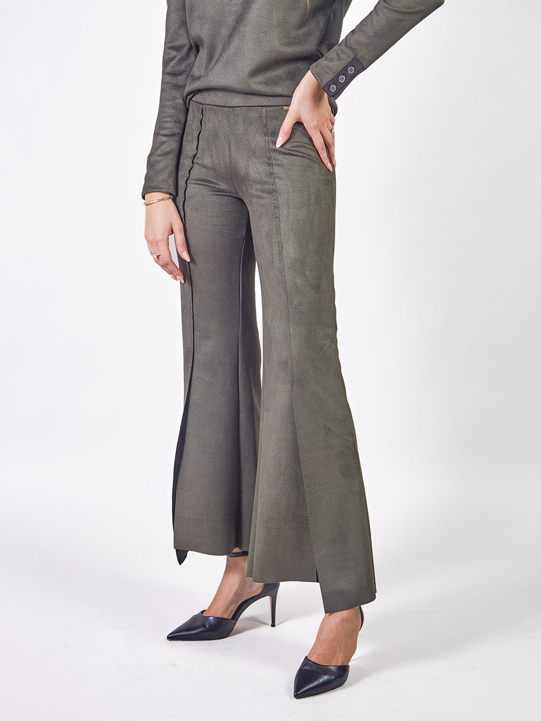VICTORIA - PANTALÓN ACAMPANADO