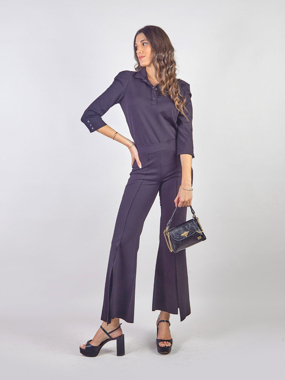 FLORENCIA - COLLARED TOP WITH 3/4 SLEEVES