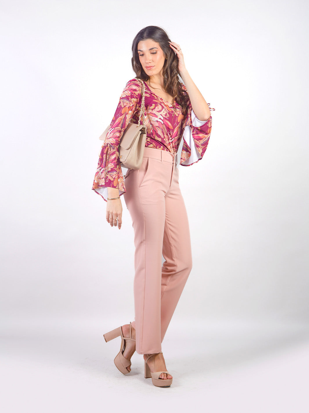 FRAN – LONG-SLEEVE FLARED TOP