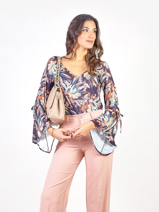 FRAN – LONG-SLEEVE FLARED TOP
