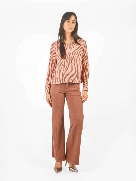 Blusa manga larga con cuello camisero