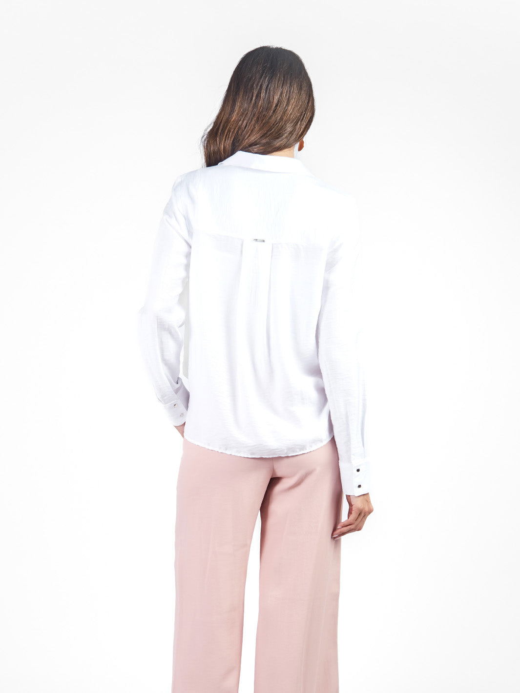 Blusa manga larga con cuello camisero