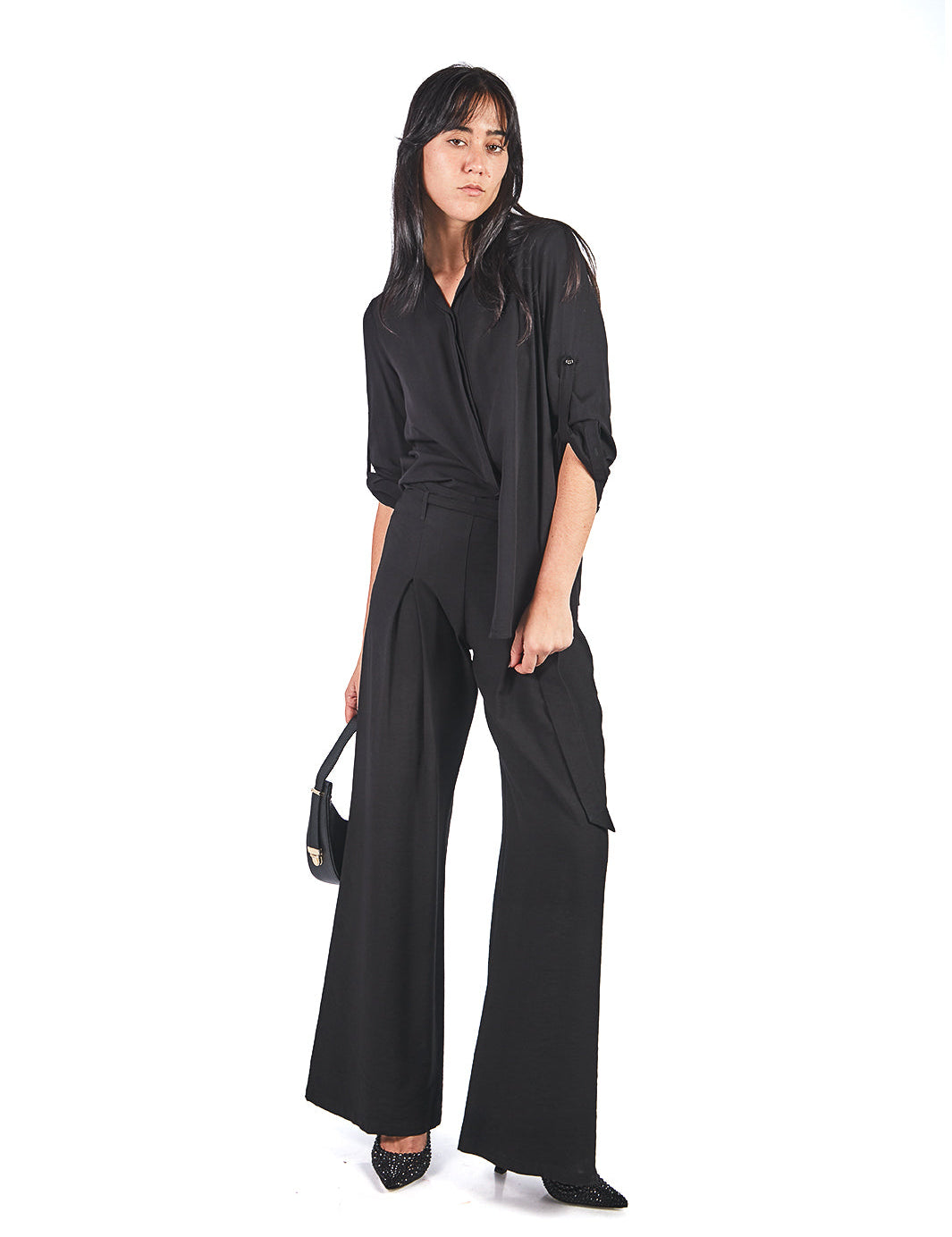 Blusa manga larga con cuello y pechera escondida Negro