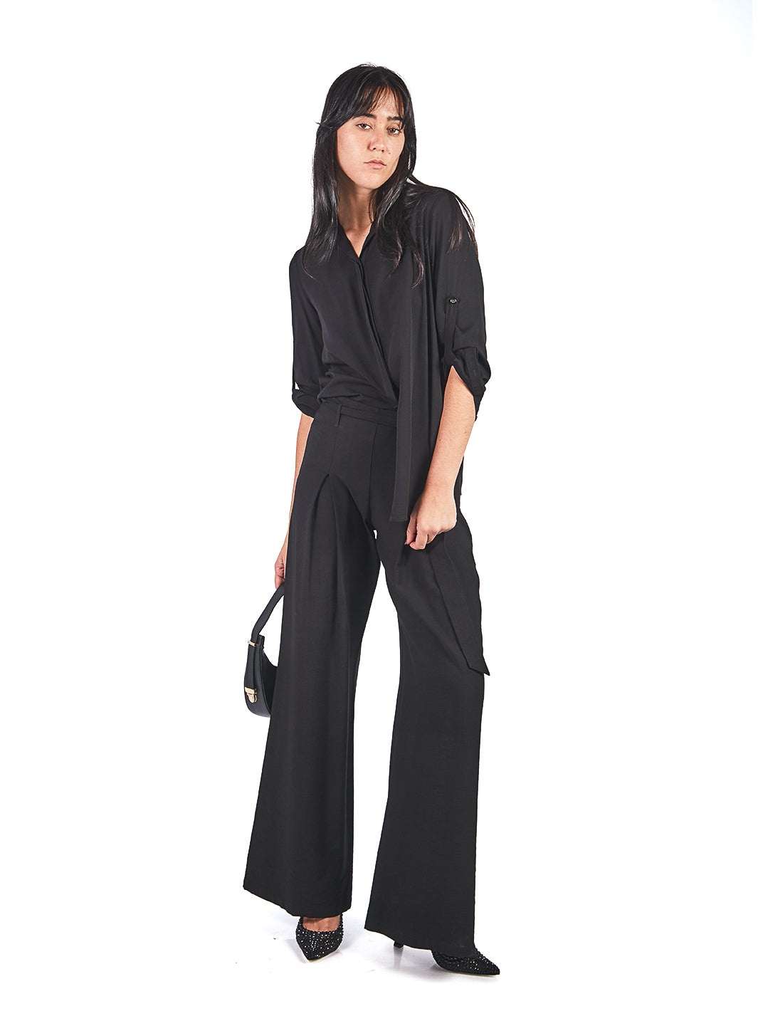 Blusa Manga Larga Con Cuello Y Pechera Escondida