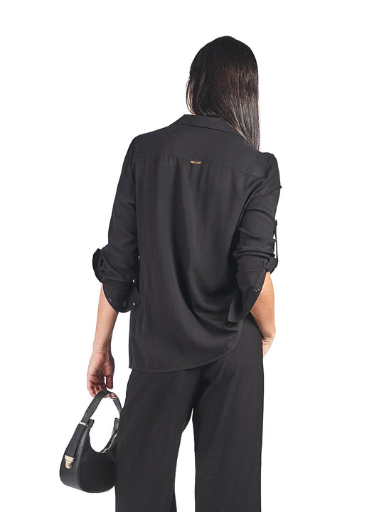 Blusa Manga Larga Con Cuello Y Pechera Escondida