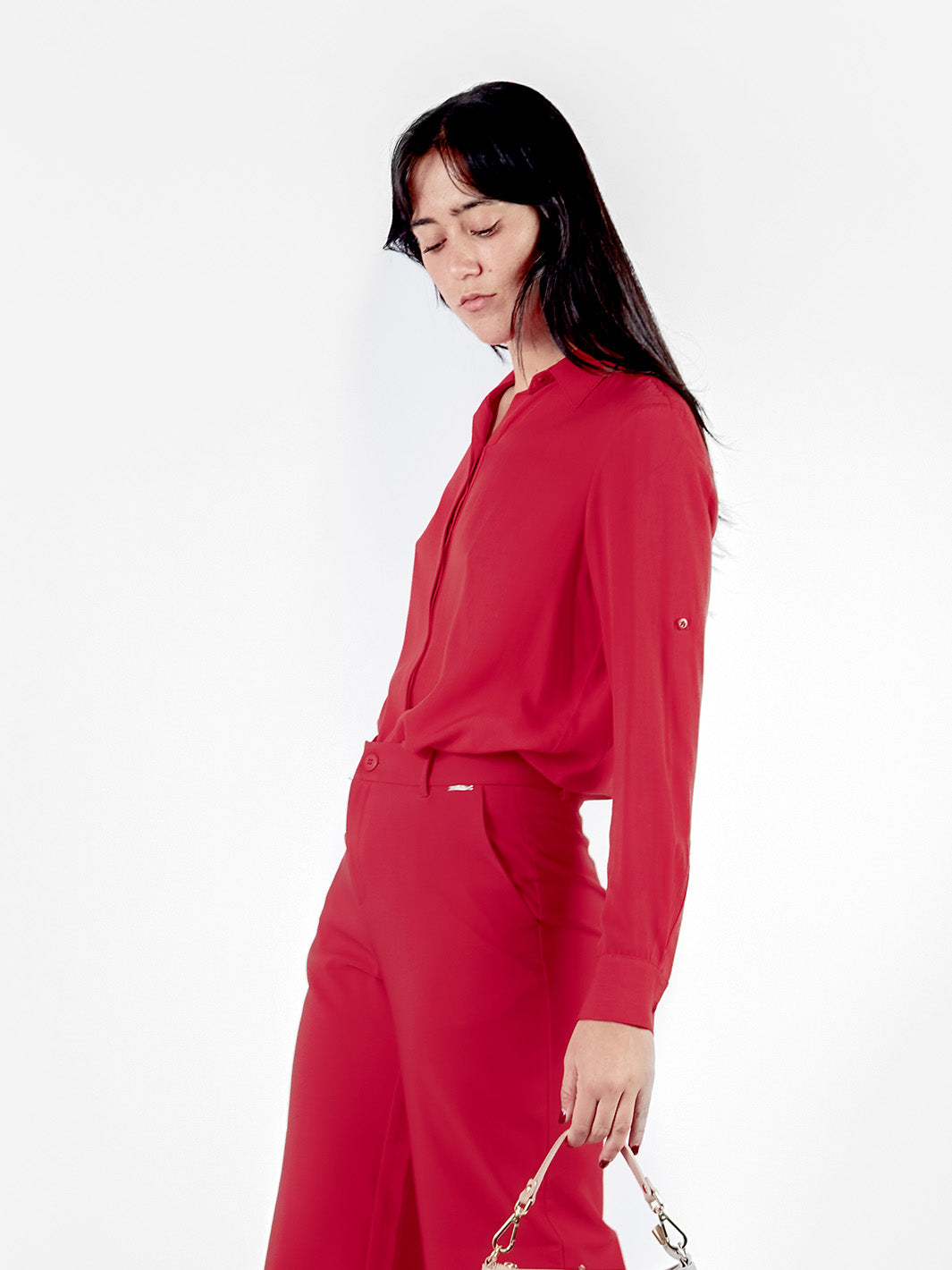 Blusa Manga Larga Con Cuello Y Pechera Escondida