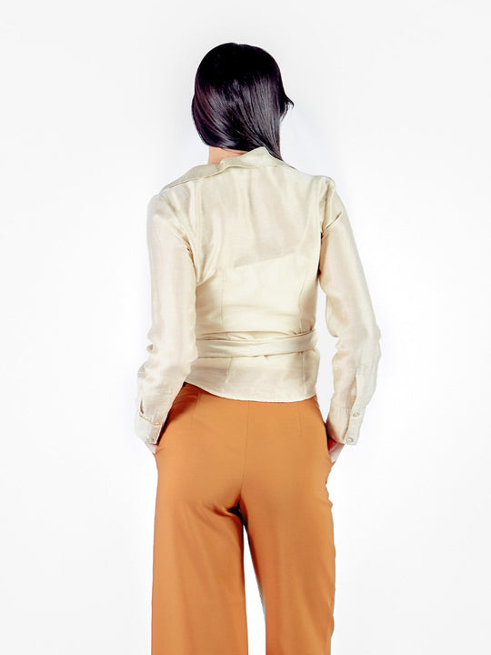 Blusa manga larga envolvente