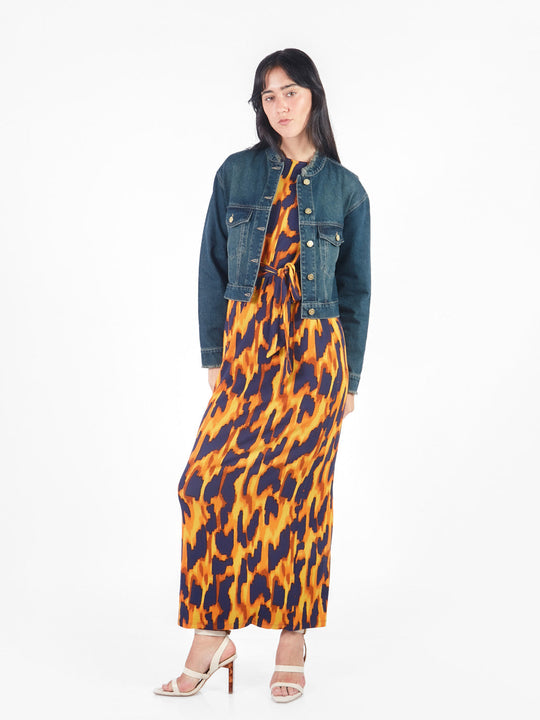 Casaca denim manga larga con cuello desilachado