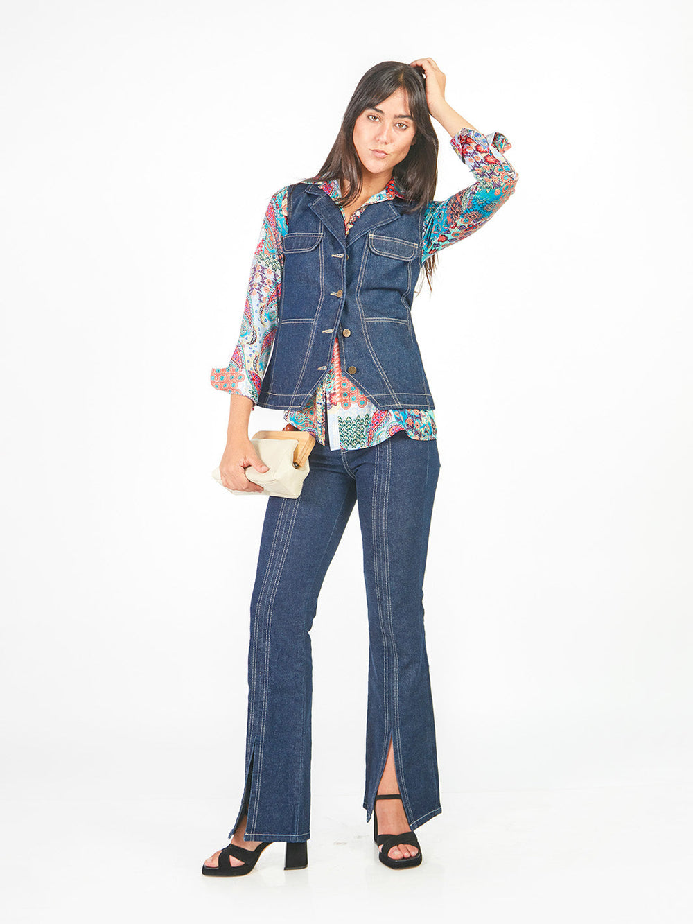 Chaleco denim pespuntado