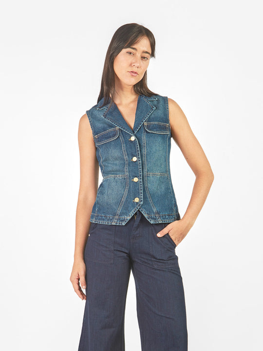 Chaleco denim pespuntado