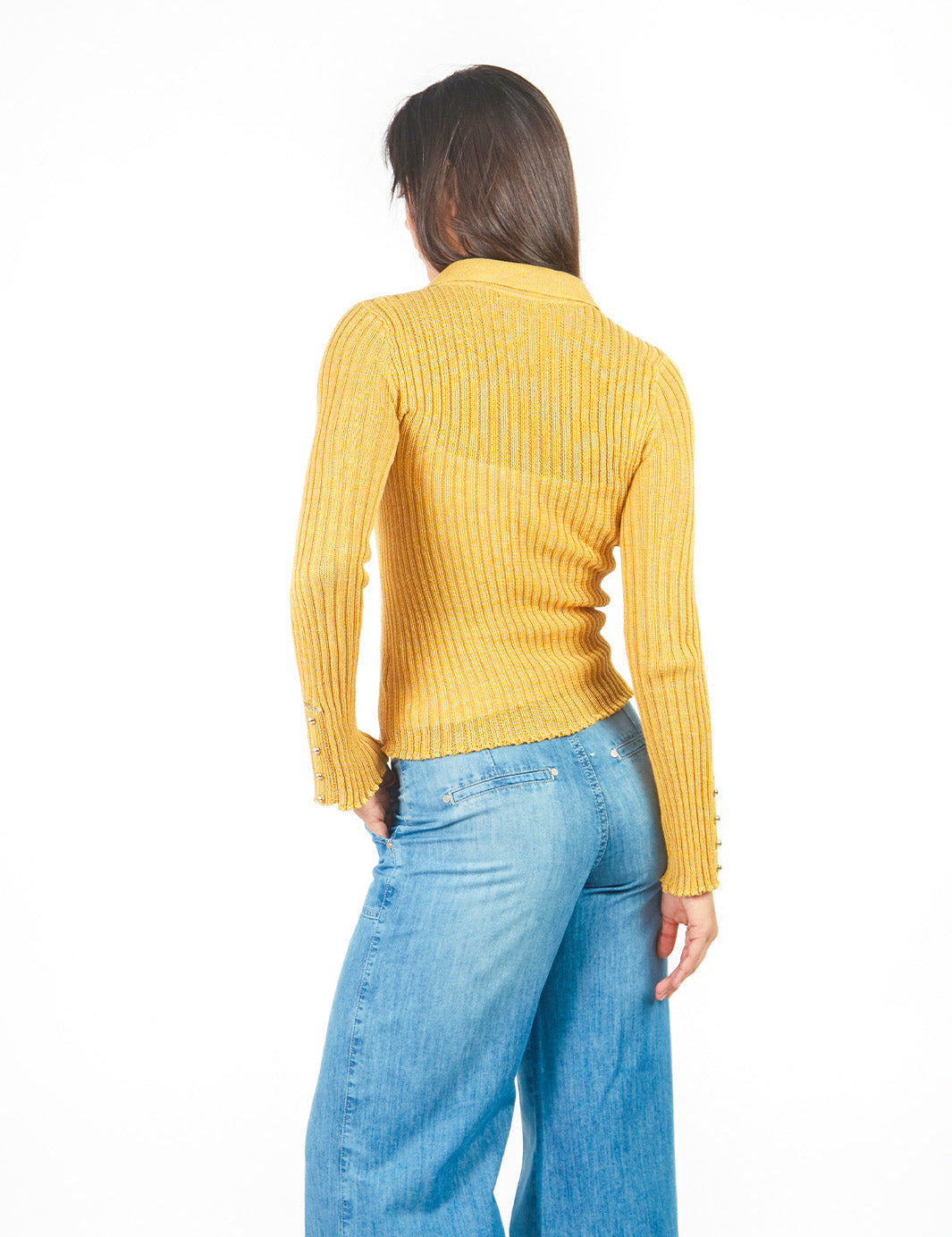 Chompa acanalada con cuello Mostaza