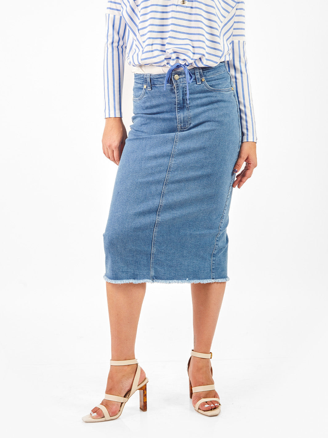 Falda jean midi de estilo recto