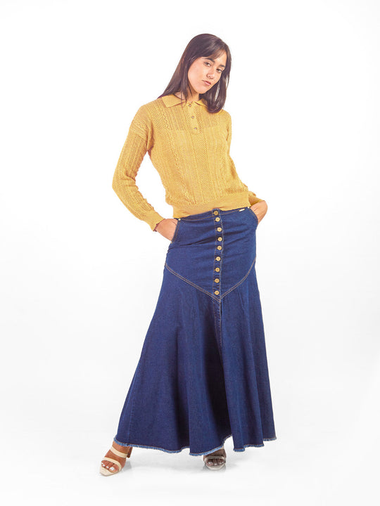 Falda maxi semi-acampanada botones de denim