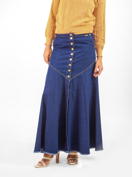 Falda maxi semi-acampanada botones de denim