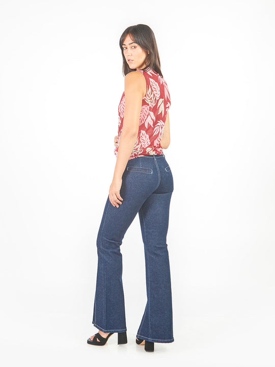 Pantalón recto denim pespuntado