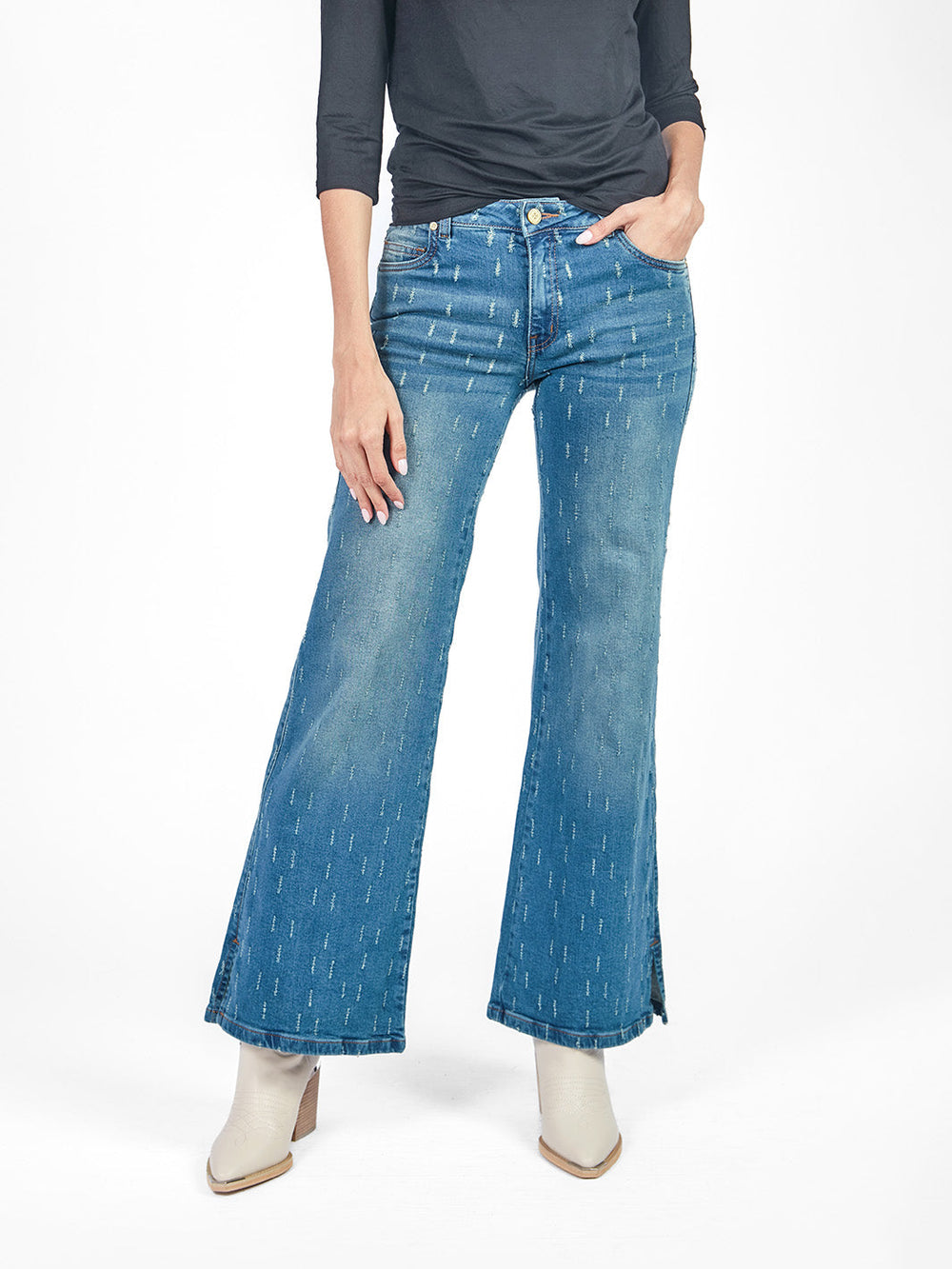 Pantalón denim rasgado