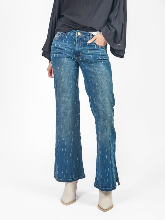 Pantalón denim rasgado