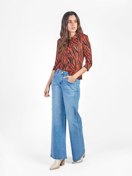 Pantalón denim recto pinzas