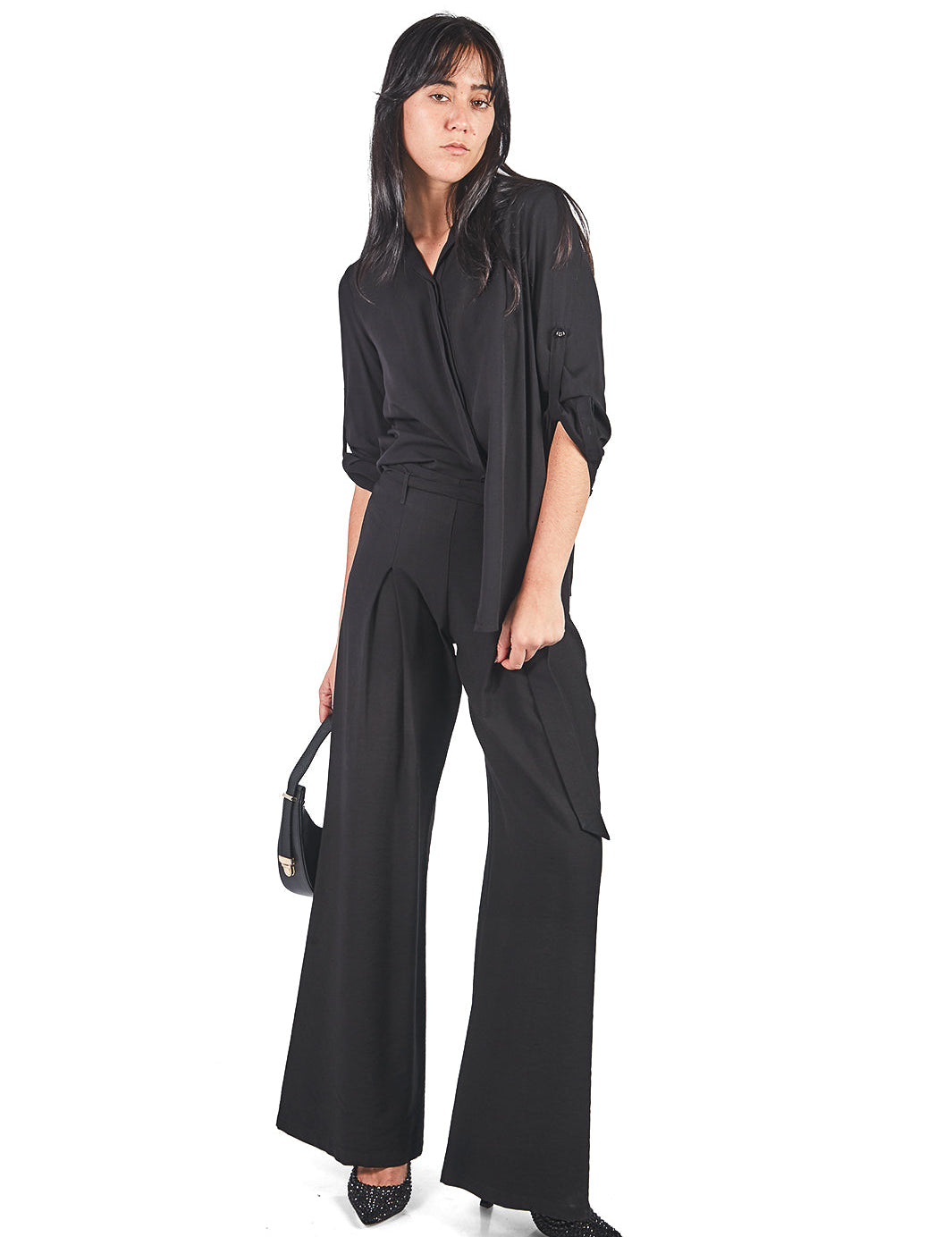 Pantalón palazzo con lazo y pinzas Negro