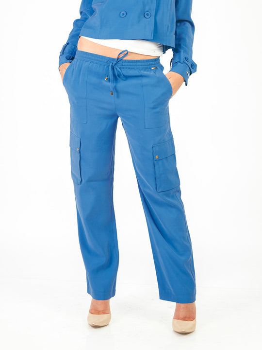 Pantalón cargo ajustable