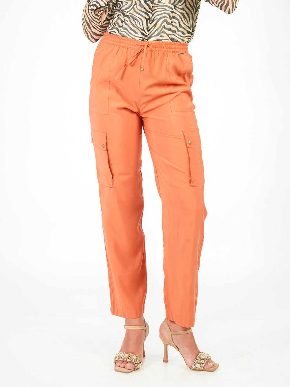 Pantalón cargo ajustable Naranja