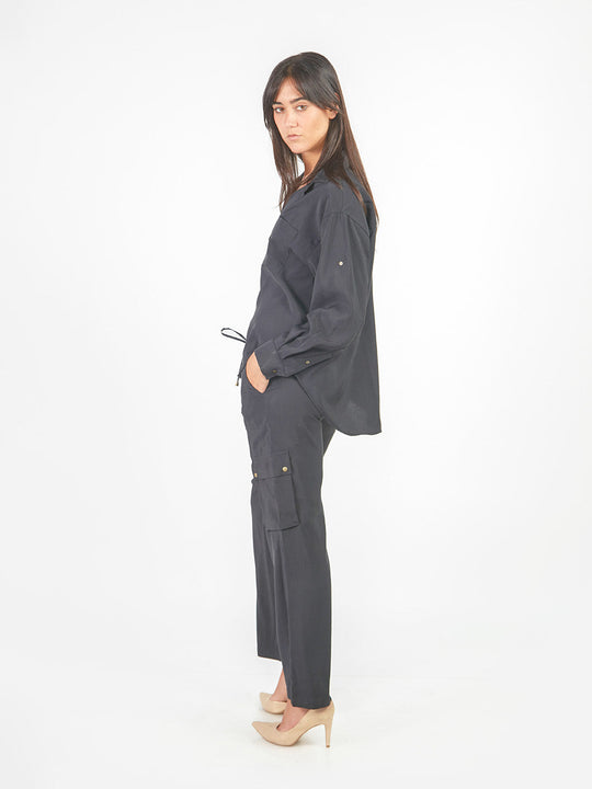 Pantalón cargo ajustable