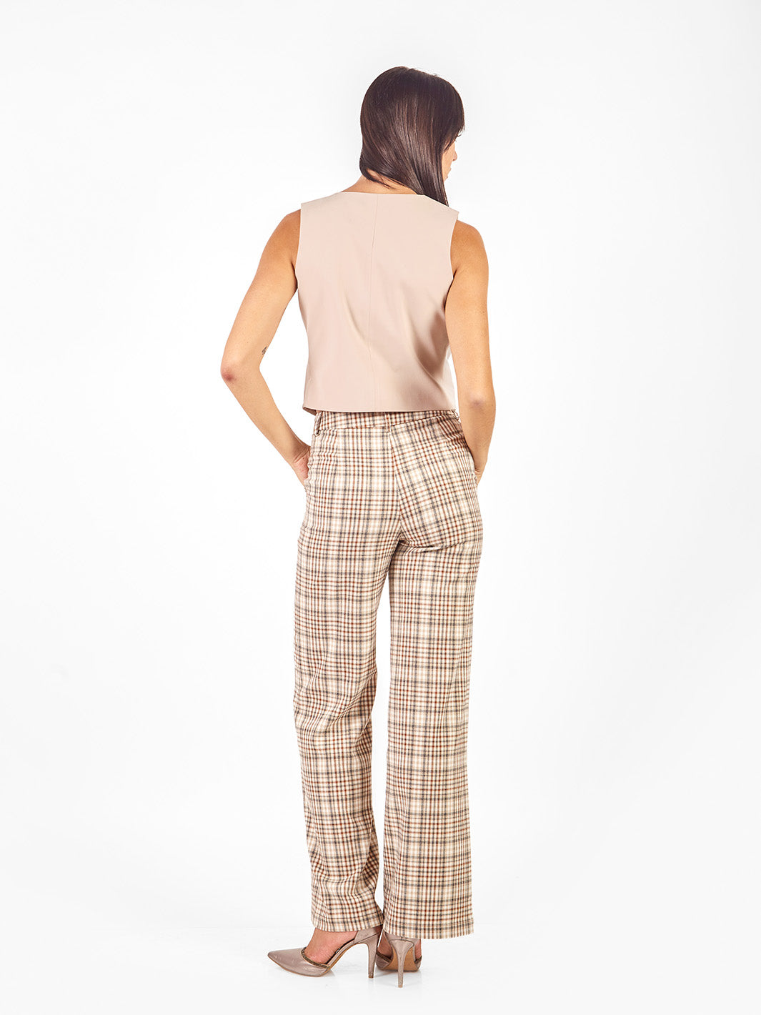 Pantalón sastre recto con pieza lateral decorativa