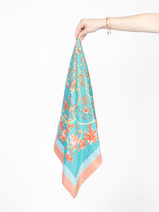 Pañuelo floral turquesa