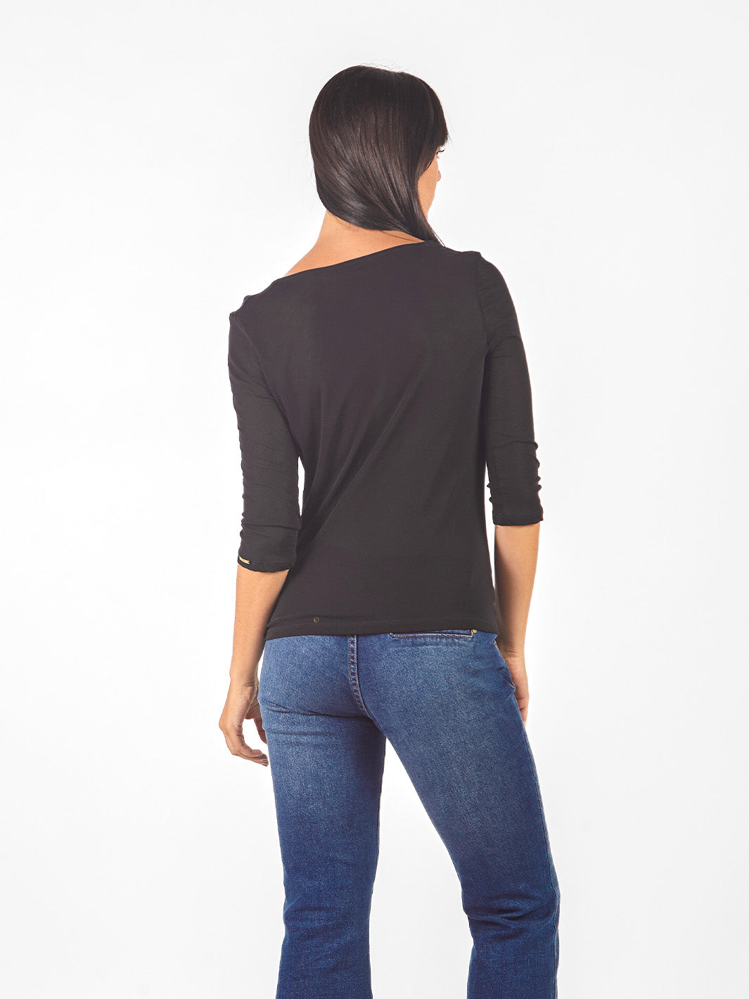 Polo manga 3/4 y escote caída de agua