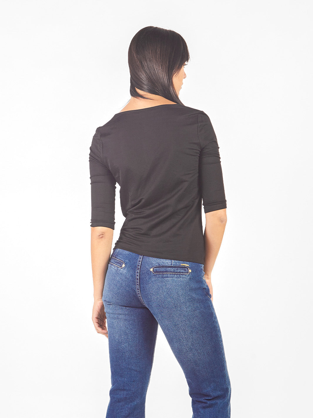 Polo manga 3/4 y escote caída de agua