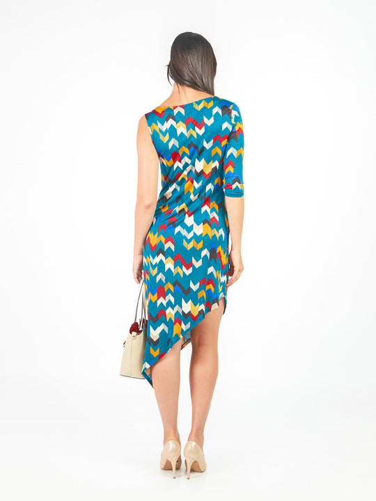 Vestido asimétrico caída de agua