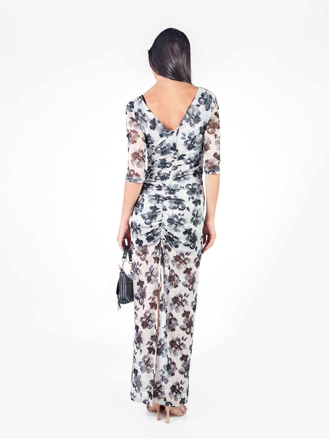 Vestido mesh manga 3/4 con escote en V y corrugado
