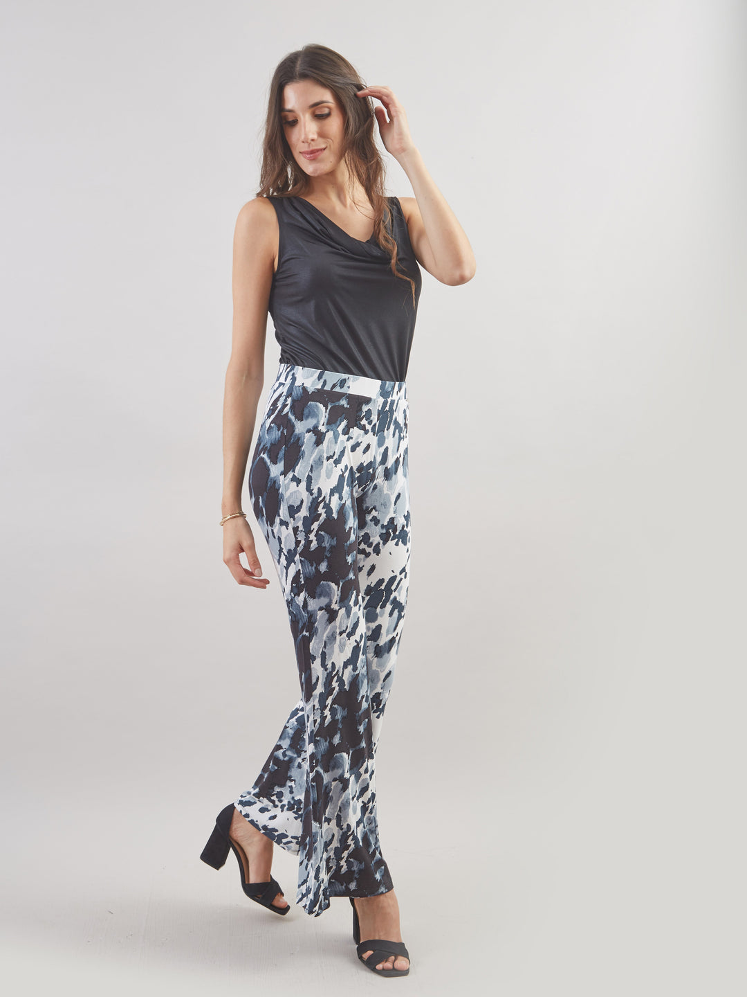 Flare pants Pt00601219