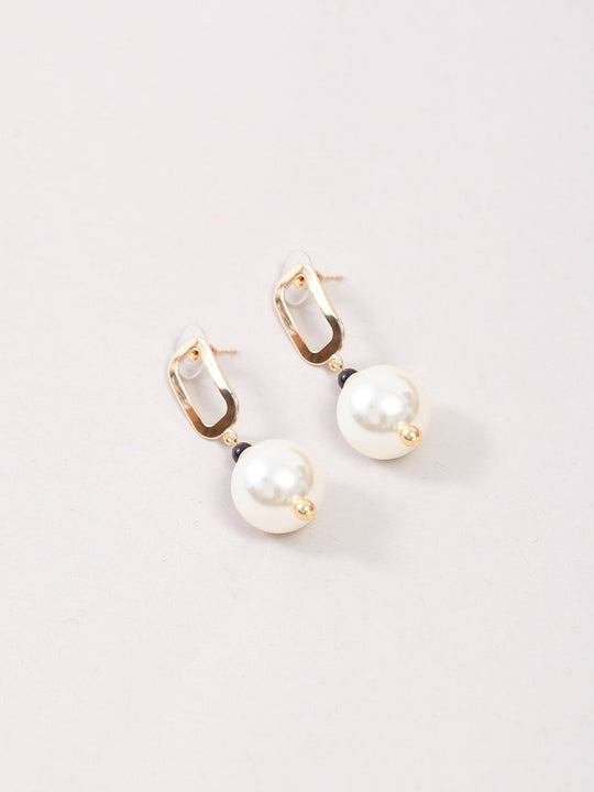 MALENA - PEARL EARRINGS