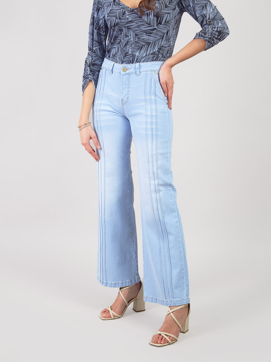 SELI - PANTALÓN DENIM CORTE RECTO