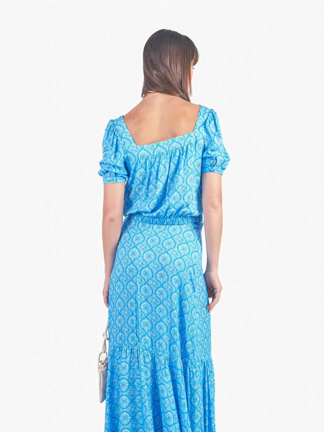 DAYANNE - BLUSA ESCOTE CUADRADO