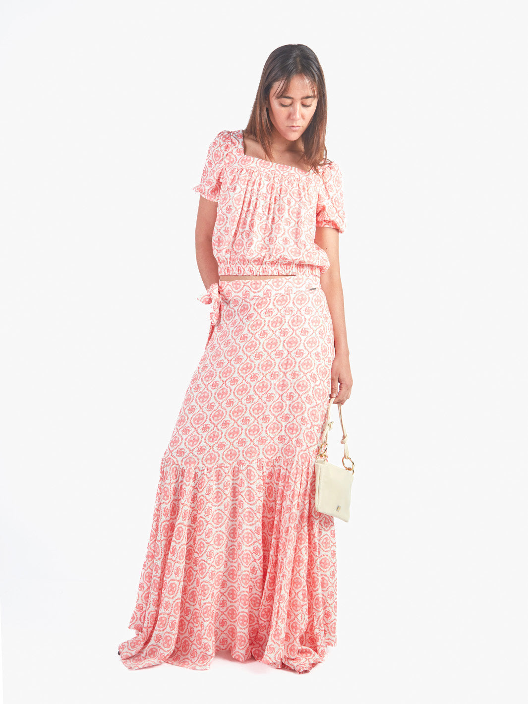 DAYANNE - BLUSA ESCOTE CUADRADO