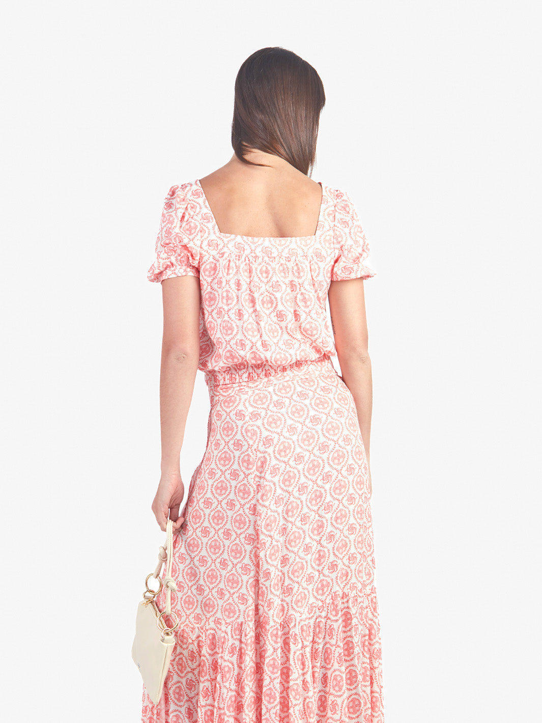 DAYANNE - BLUSA ESCOTE CUADRADO