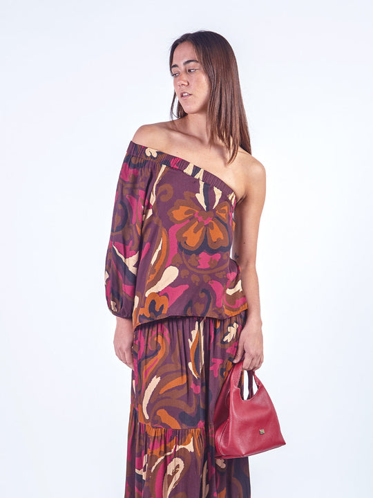 WANDA - BLUSA MANGA ASIMÉTRICA