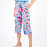 TINA - CAPRI CON ESTAMPADO FLORAL LILA