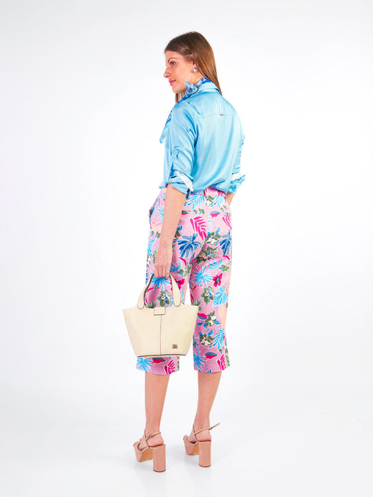 TINA - CAPRI CON ESTAMPADO FLORAL