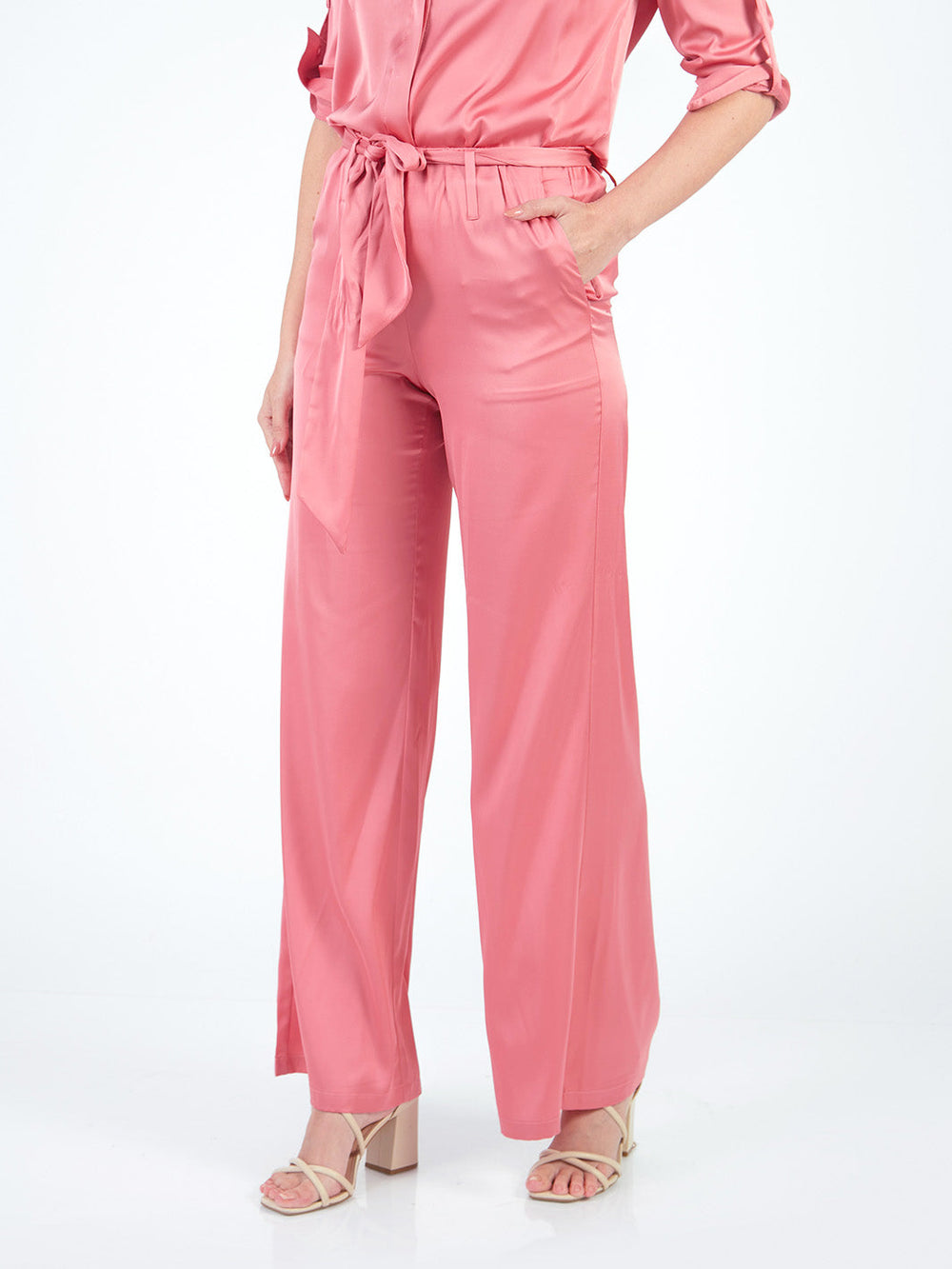 TAYLOR - PANTALÓN CORTE RECTO ROSADO